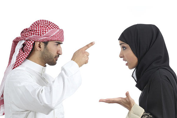 تجارب ناجحة للزواج من خلال مواقع التعارف في الإمارات - خطوات للحفاظ على الثقة والتواصل في العلاقة